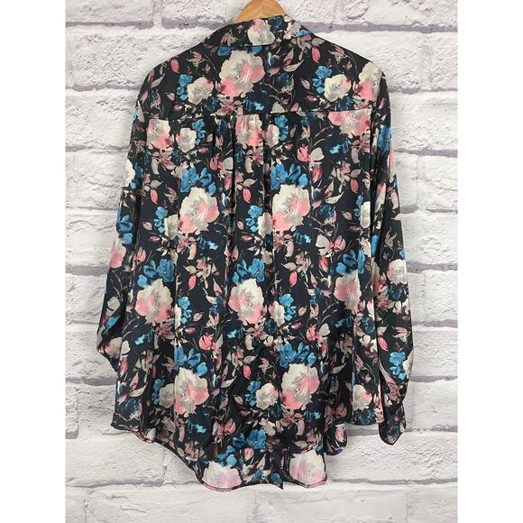 Torrid Womens 3X Feminine Romantic Gothic Whimsigoth Floral Satin Button Blouse - Picture 4 of 12